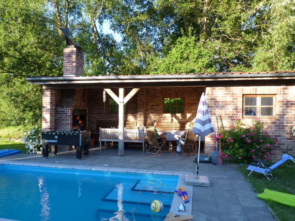 Traumhaftes Luxus-Ferienhaus Warnkenhagen  Zewnętrze zdjęcie